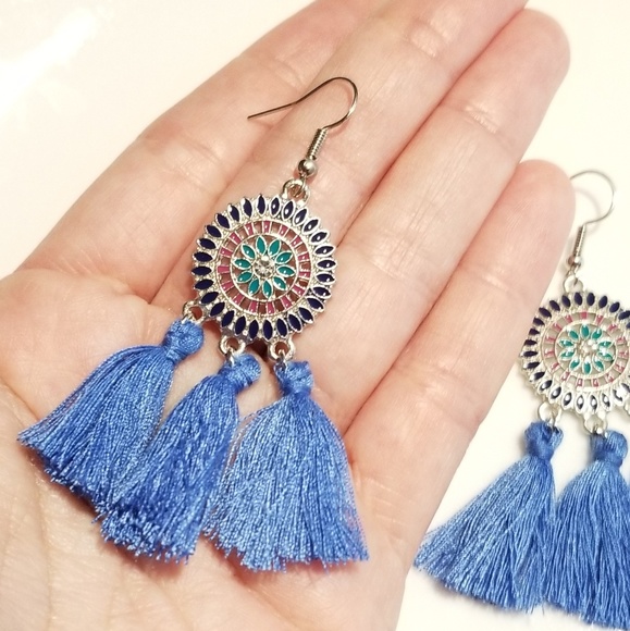 BOHO TASSEL EARRINGS Fringe Drop Dangle Earrings - Picture 2 of 2